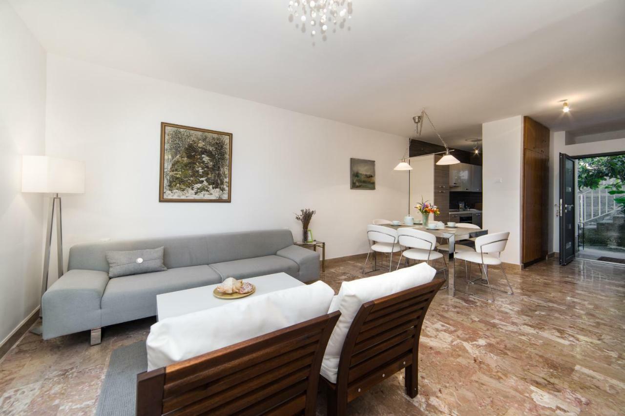 Apartment Bella Baska Voda Luaran gambar